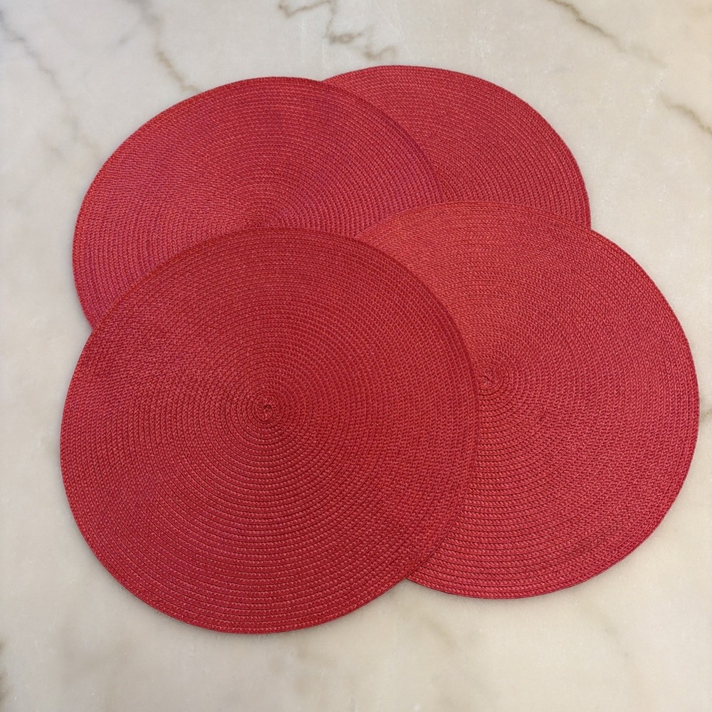 Set of 4 Pier 1 Imports Round Circle Bright Red Woven Placemats 14.75"